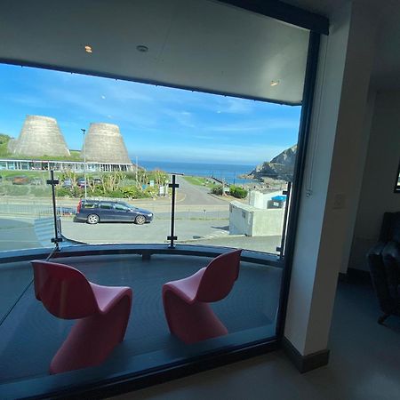 2 The View Apartments Ilfracombe - Seafront, Parking, Lift, Ev Extérieur photo