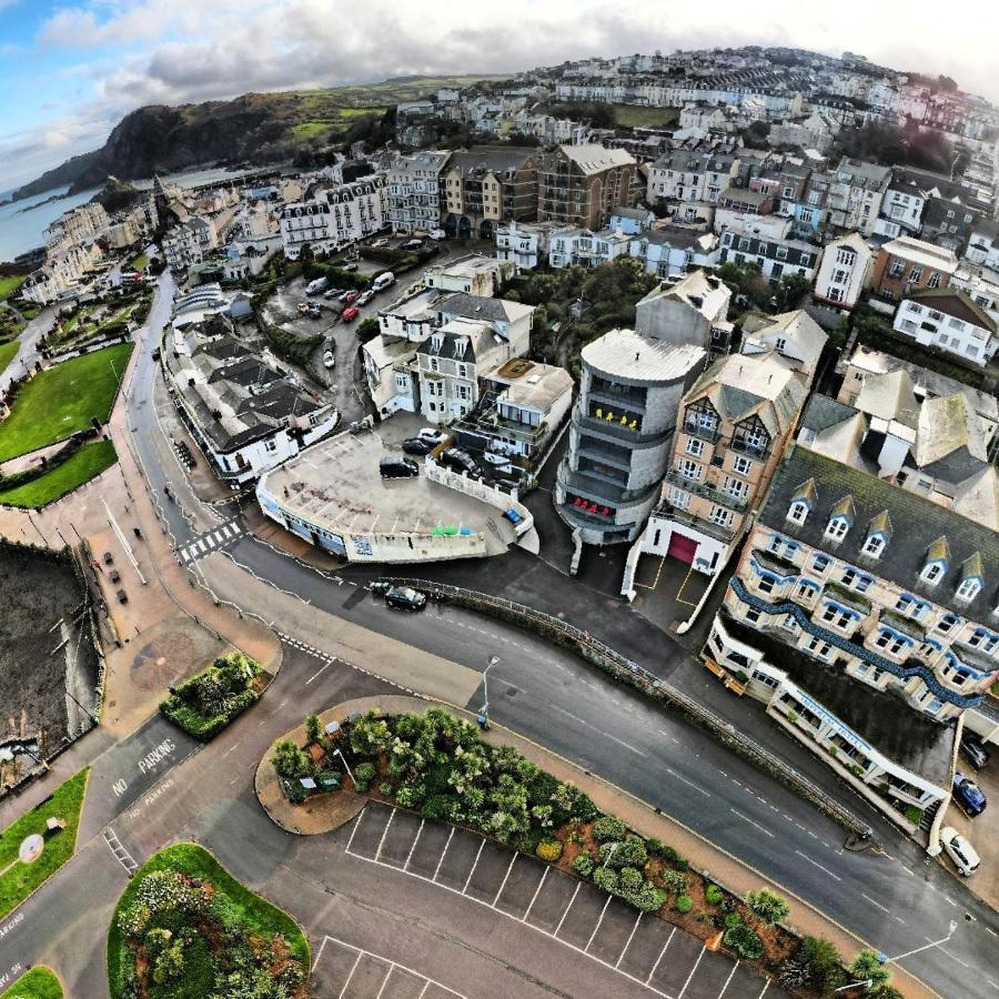 2 The View Apartments Ilfracombe - Seafront, Parking, Lift, Ev Extérieur photo